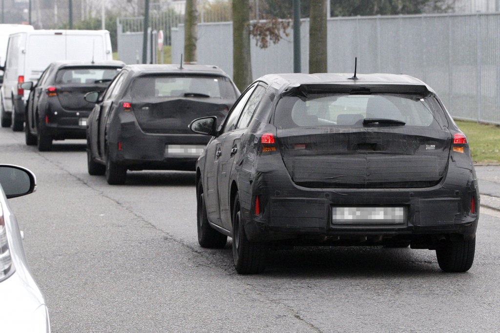 Erwischt: Erlkönig Toyota Auris