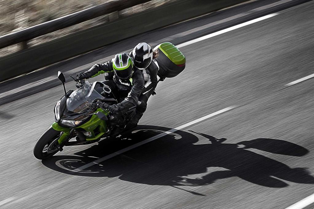 Fahrbericht Kawasaki Z 1000SX: Streetfighter im Tourendress