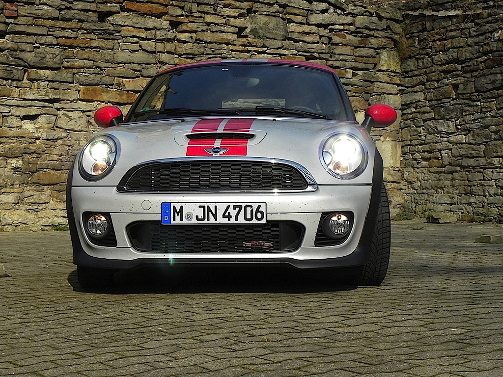Fahrbericht Mini John Cooper Works Coupé: Giftzwerg