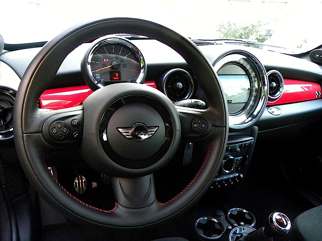 Fahrbericht Mini John Cooper Works Coupé: Giftzwerg