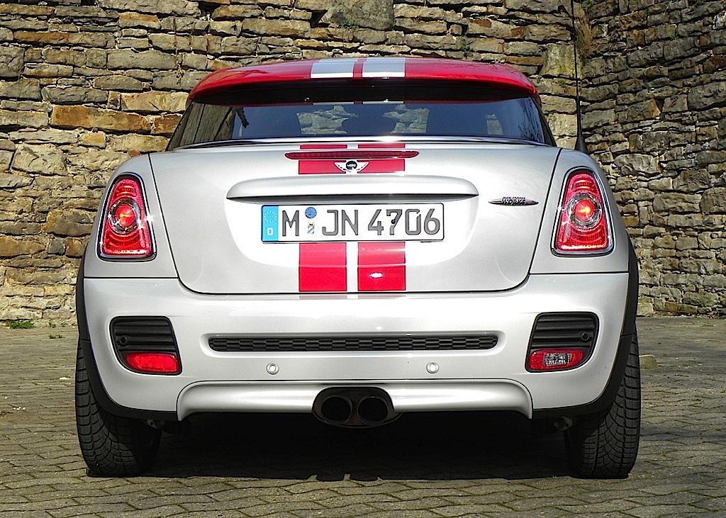Fahrbericht Mini John Cooper Works Coupé: Giftzwerg