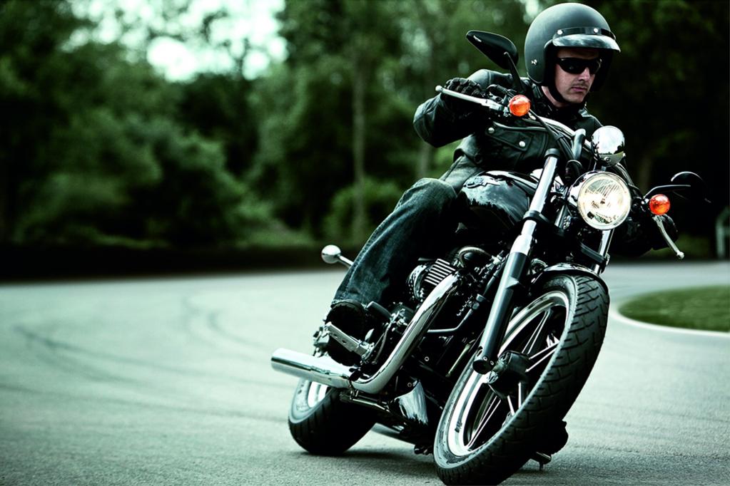 Fahrbericht Triumph Speedmaster: Sport im Retro-Stil
