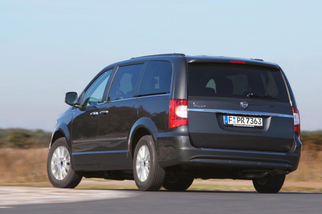 Käufer haben die Wahl zwischen einem Vierzylinder-Diesel und einem V6-Benziner