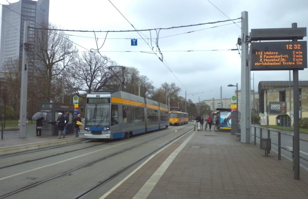 Kfz-Zulassung als Fahrschein – Aktion der Leipziger Verkehrsbetriebe gegen hohe Spritpreise