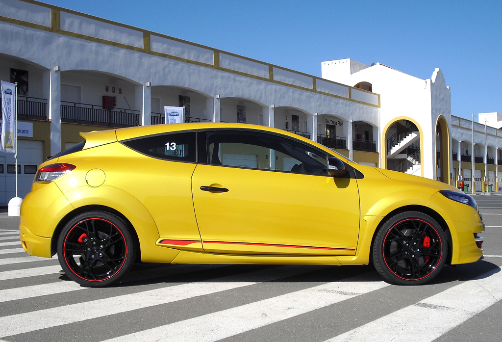 Mégane Coupé Renault Sport: So sieht der Zweitürer von der Seite aus. 