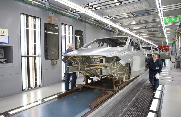 Mercedes-Benz Werk Rastatt schafft 500 neue unbefristete Arbeitsplätze