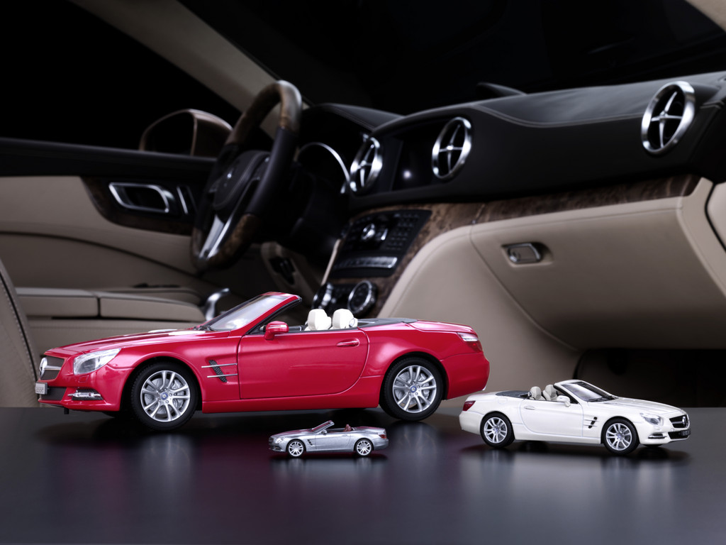 Mercedes-Benz bietet SL-Modellautos