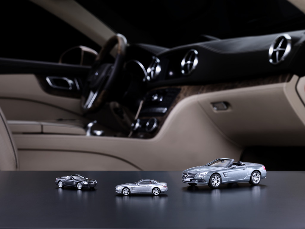 Mercedes-Benz bietet SL-Modellautos