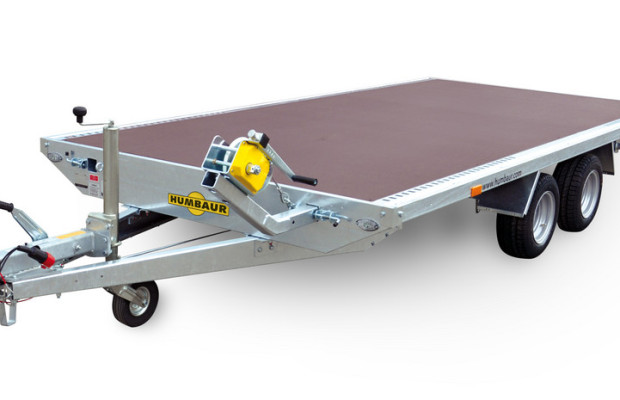 Neuer Fahrzeugtransporter von Humbaur universell verwendbar