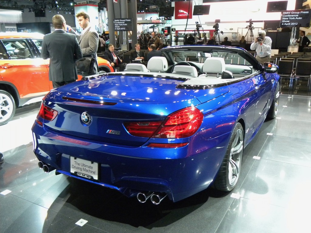 New York 2012: BMW M6 öffnet sich