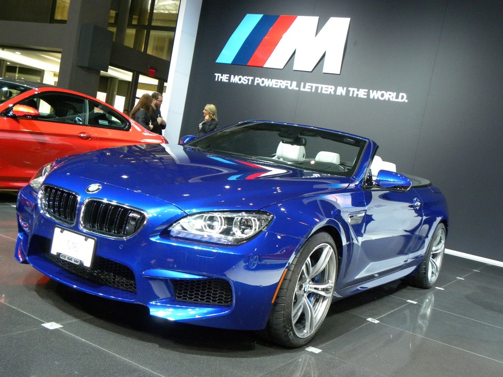 New York 2012: BMW M6 öffnet sich