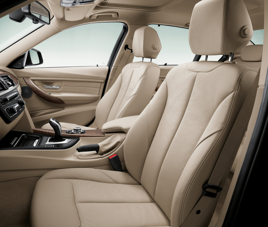 Peking 2012: BMW 3er Limousine mit langem Radstand