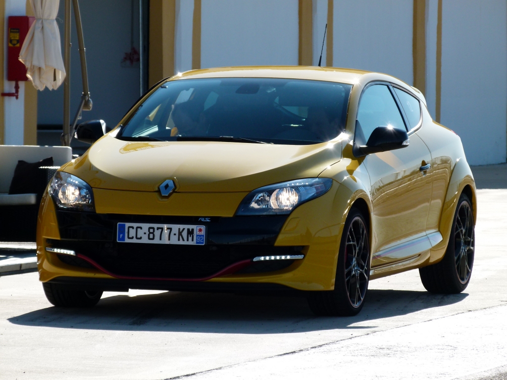 Test: Renault Megane Coupe RS - Weltmeisterlicher Rennsport für die Straße