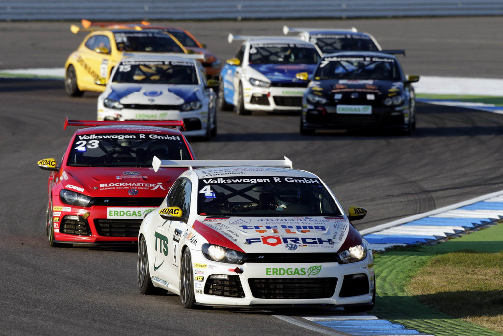Testrunden in Oschersleben mit dem Cup-Scirocco