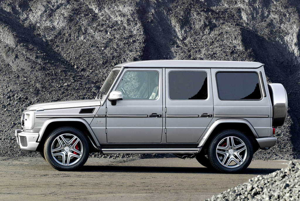 Und so sieht die G-Klasse in der Version als G 63 AMG von der Seite aus.