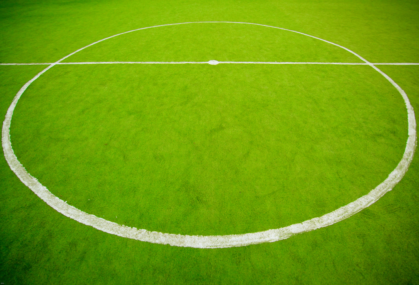 ADAC gibt Tipps zur Fußball-Europameisterschaft 2012