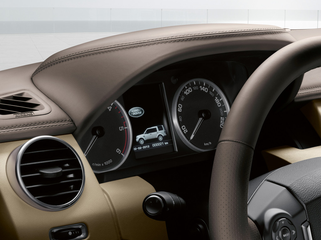 AMI 2012: Land Rover kommt mit drei Premieren