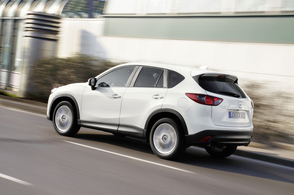 AMI 2012: Mazda feiert Deutschland-Premiere des Takeri