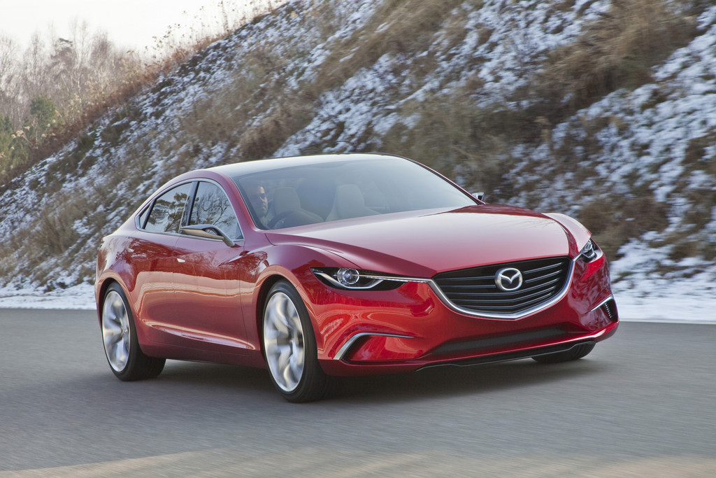 AMI 2012: Mazda feiert Deutschland-Premiere des Takeri