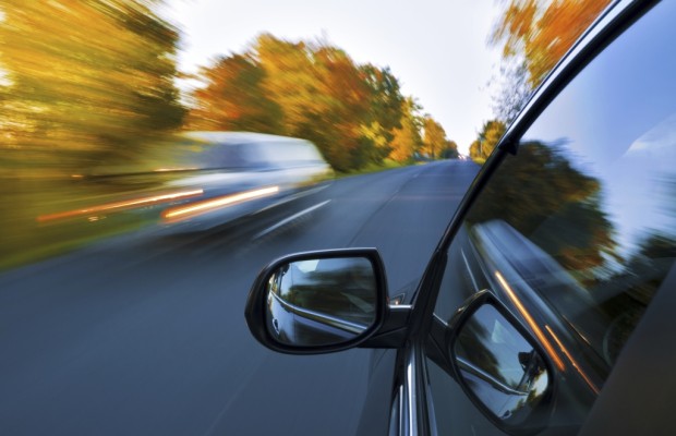 Abgelenkt: Autofahren ist zu einfach