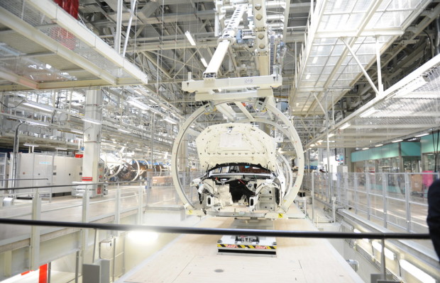 BMW eröffnet Werk in China