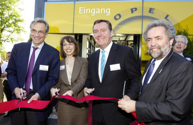 Brass-Gruppe eröffnet Opel-Autohaus in Hanau