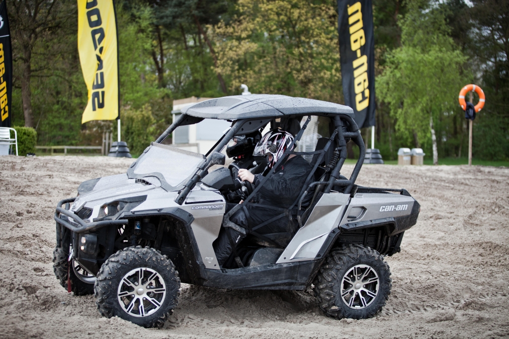 Can-Am Fam-Trip: Test Outlander 1000 XT & Commander 1000 Limited – Fliegen geht auch