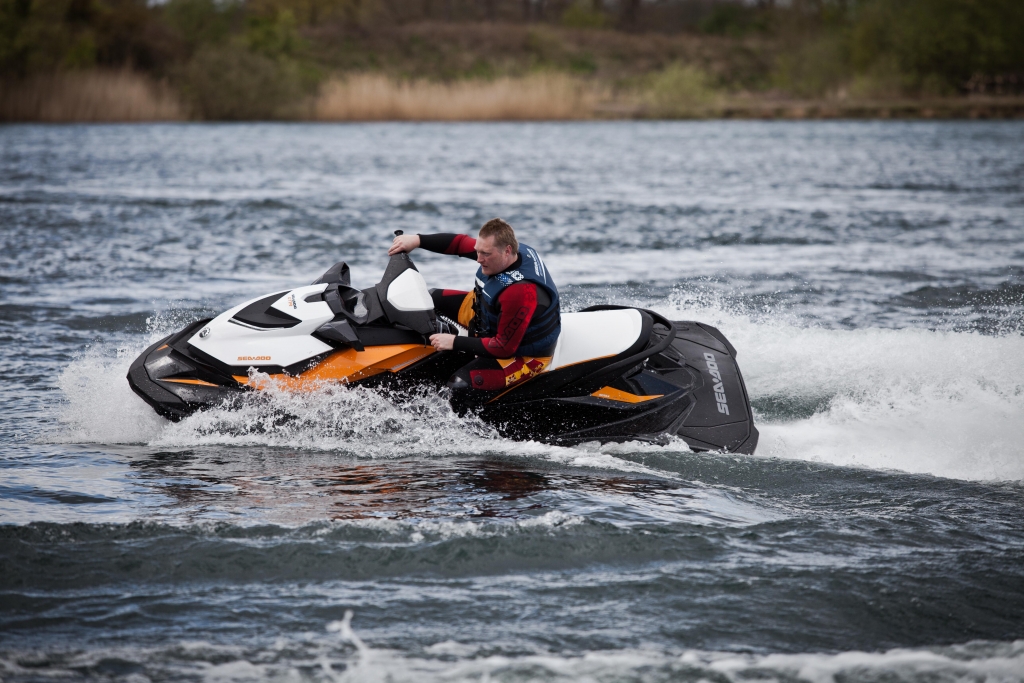 Can-Am Fam-Trip: Test Seadoo Jet-Skis GTR 215 und RXP-X 260 RS – Jet ist hier Programm