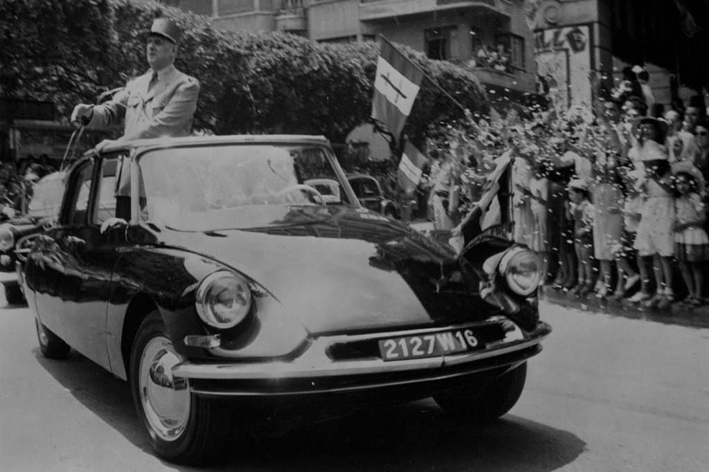 Citroen DS mit General De Gaulle in Algerien 1958