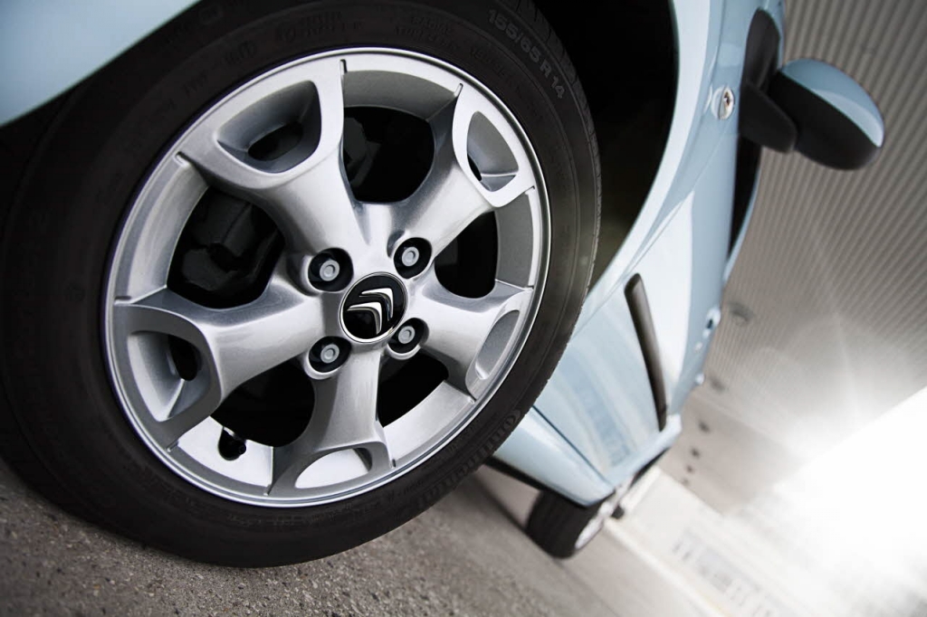 Citroen: Routine-Inspektion in einer Stunde