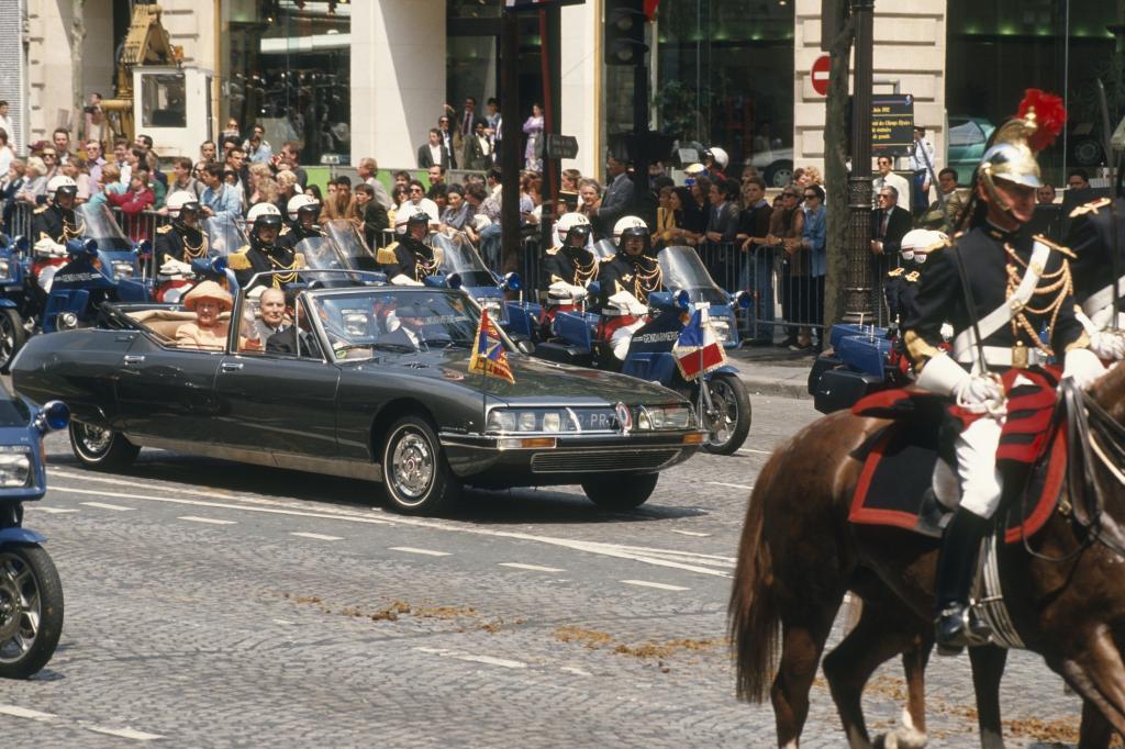 Citroen SM mit Königin Elisabeth II in Frankreich 1992