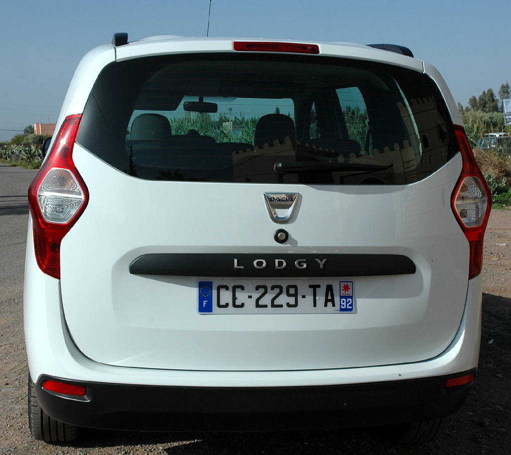 Dacia Lodgy: Blick auf die Heckpartie. 