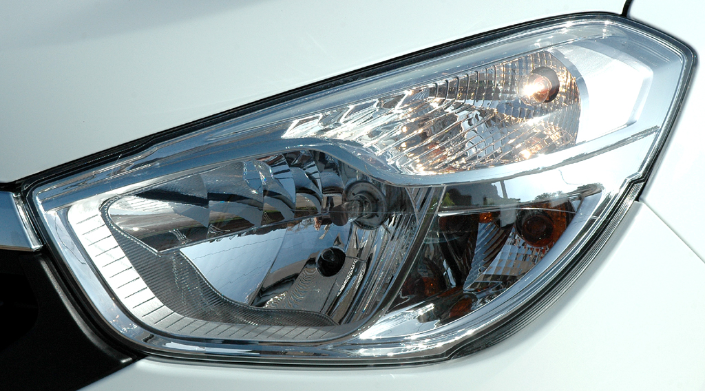 Dacia Lodgy: Moderne Leuchteinheit vorn. 