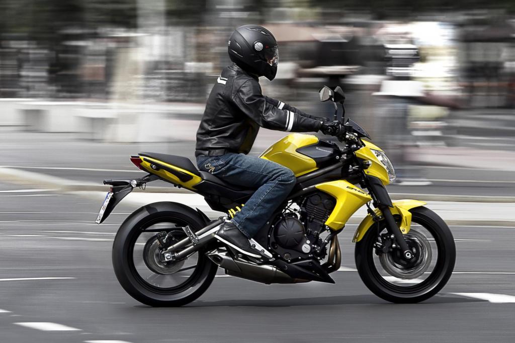 Der heimliche Star der zweirädrigen Mittelklasse ist die Kawasaki ER-6n