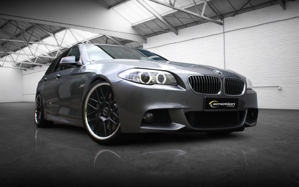 Emotion Wheels Concave: Alufelge mit hochglanz-poliertem Edelstahlbett