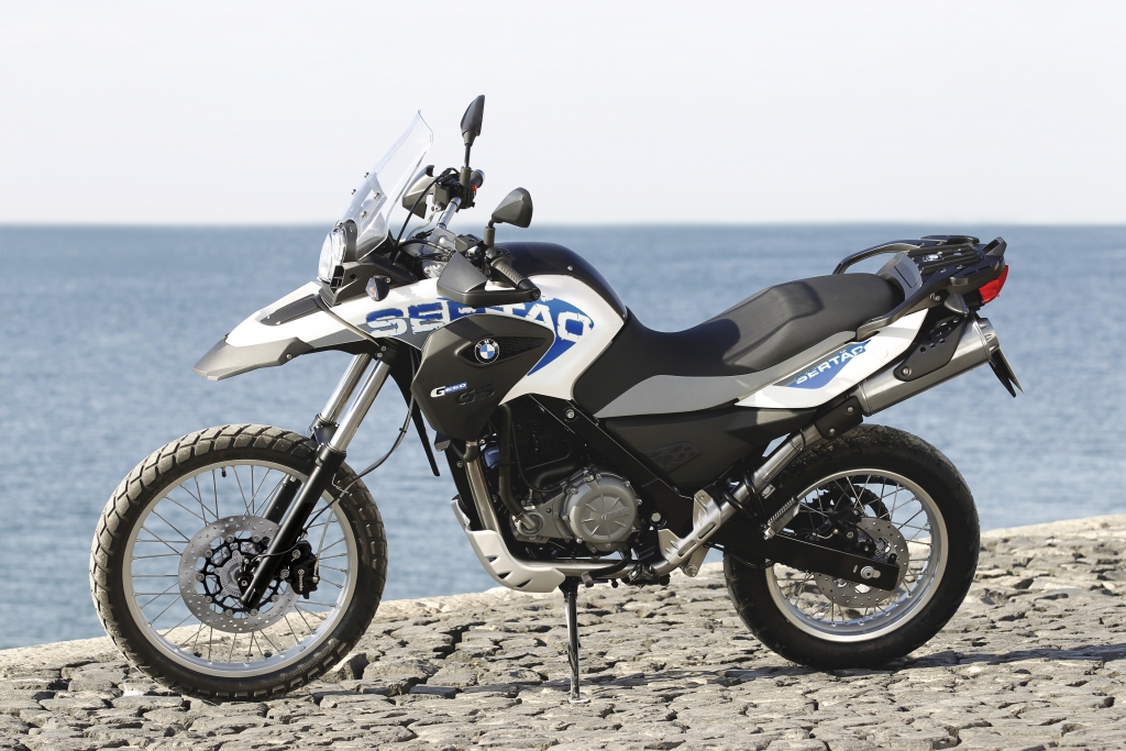 Enduro-Fahrbericht BMW G 650 GS Sertao: Weißblaues Fernwehmobil