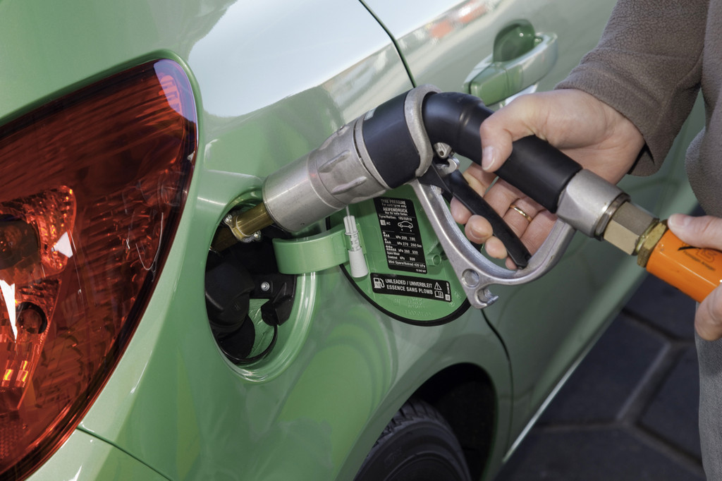 Fahren mit Gas: Voller Tank und halbe Rechnung