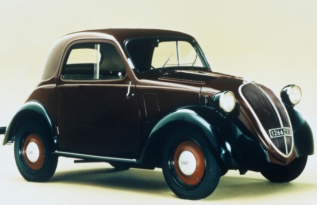 Fiat Topolino fährt die Mille Miglia für einen guten Zweck