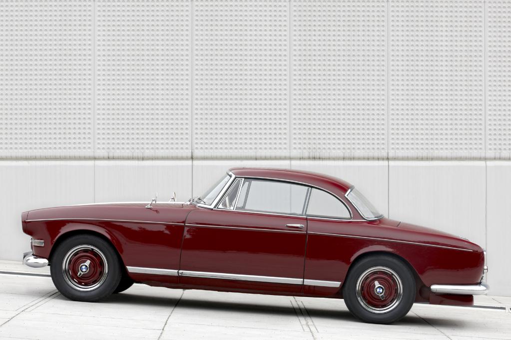 Große BMW Coupés: Schön und reich