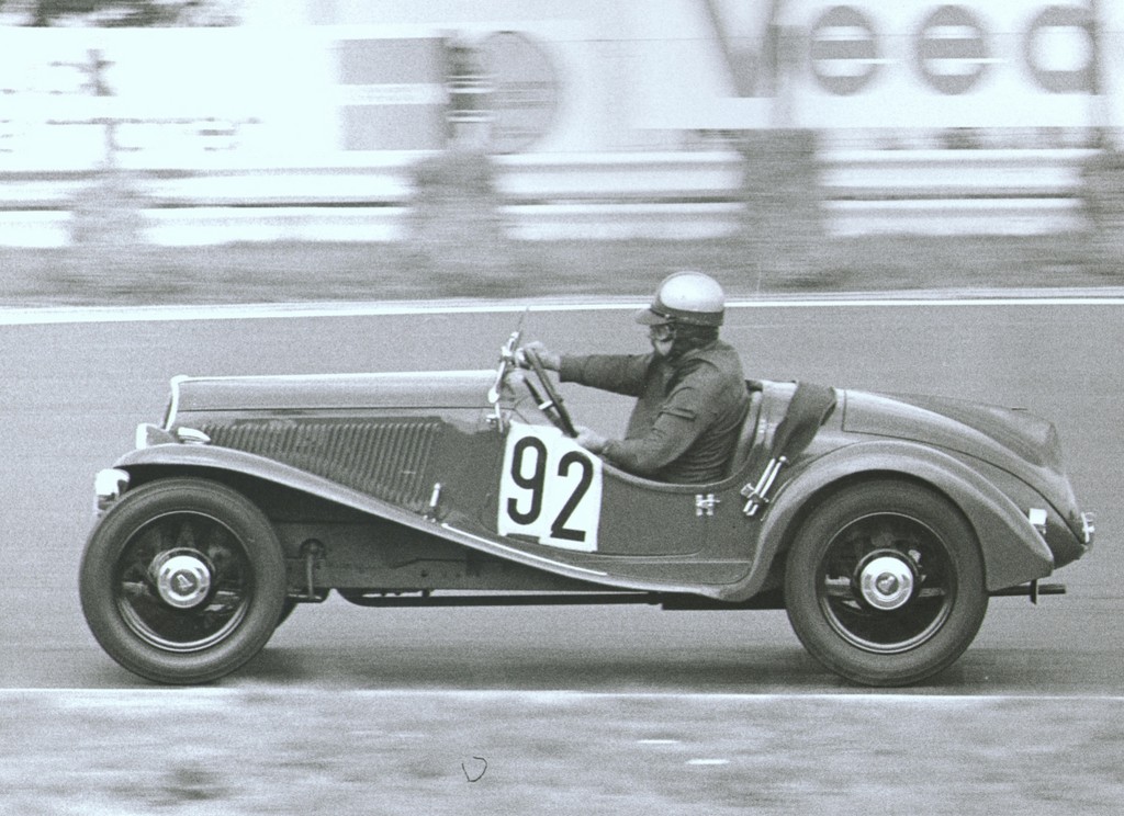 Historische Fiat auf Geburtstagsfahrt