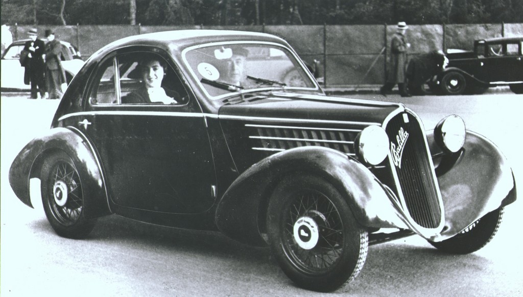 Historische Fiat auf Geburtstagsfahrt
