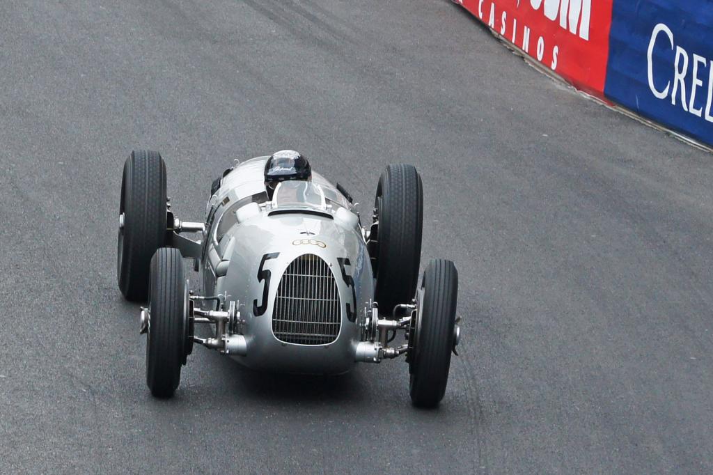 Jacky Ickx im Auto Union Typ C