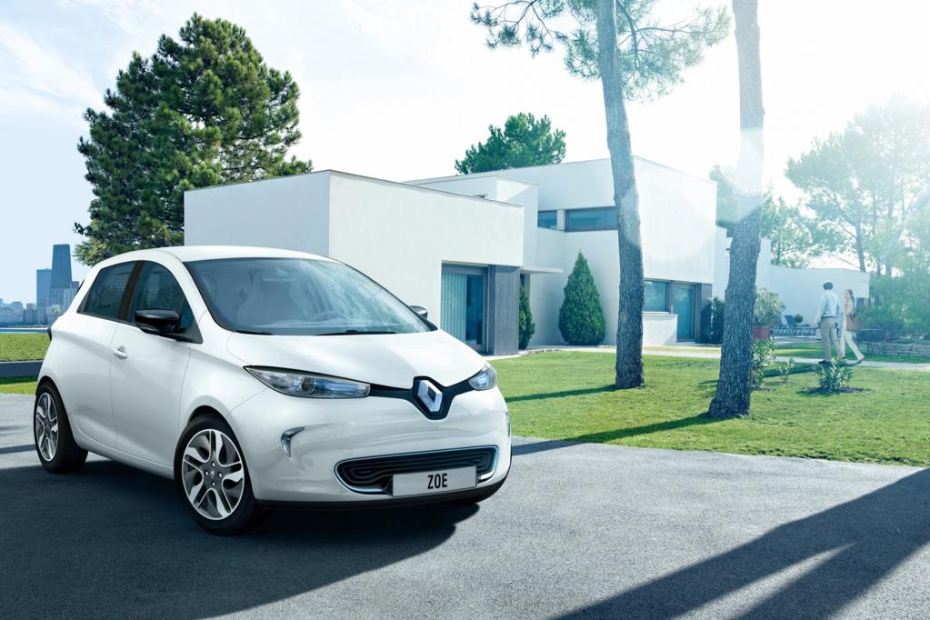 Käufer von Elektroautos: männlich, 40 bis 50, vom Land, mit Kindern