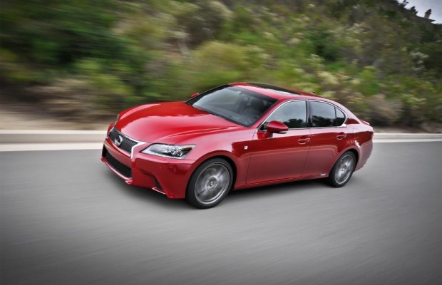 Lexus GS 450h mit vier Fahrmodi und Hinterradlenkung