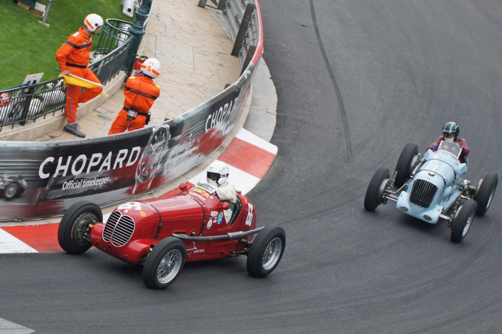 Maserati 6C M vor MG Parnell K3