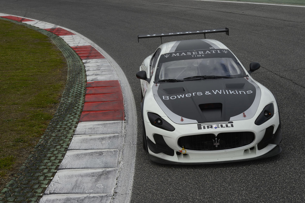 Maserati startet neue Saison des Markenpokals Trofeo MC