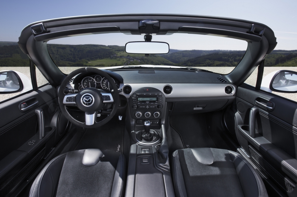 Mazda MX-5 Yusho - Freier Radikaler