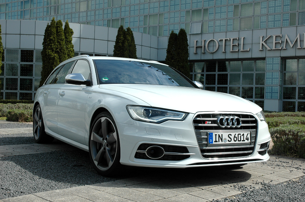 Mehr muss S nicht sein: Neue Audi S6/S6 Avant und S7 ab Frühsommer