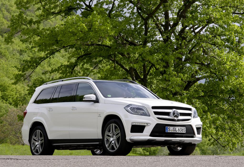 Mercedes bringt mit dem GL 63 AMG ein besonders großes und vor allem starkes SUV auf den Markt