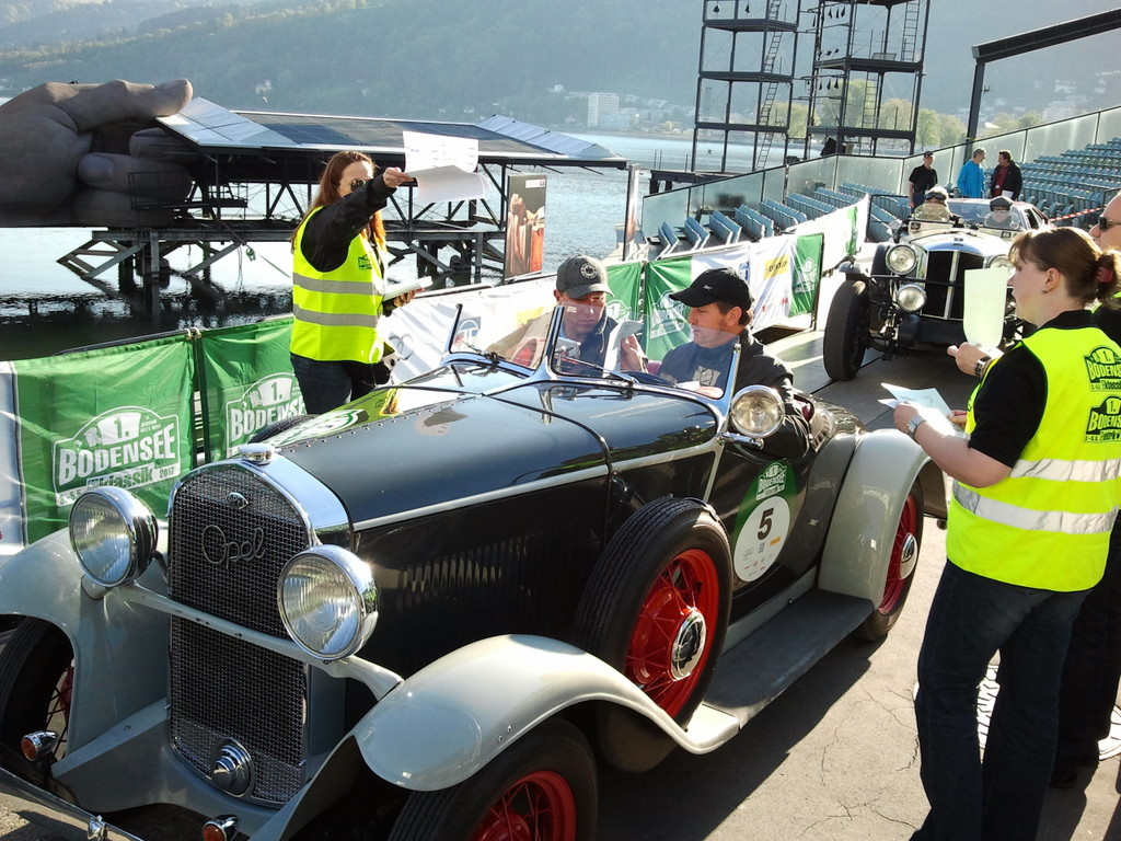 Opel Moonlight Roadster gewinnt 